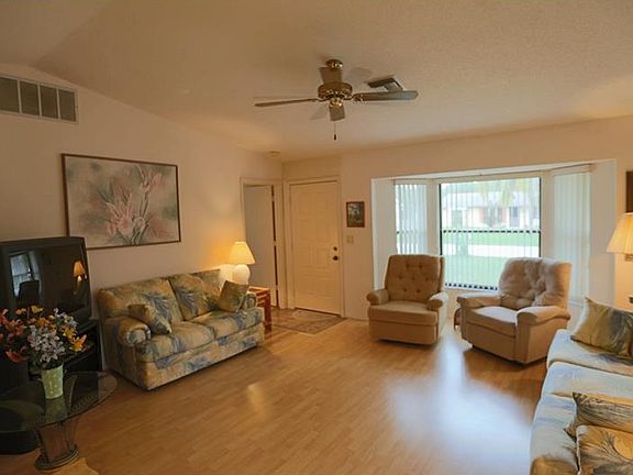 5th image of 7081 Bougainvillea St