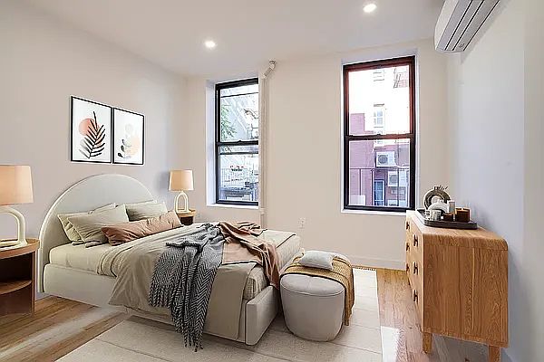 1st image of 248 Elizabeth St #6C
