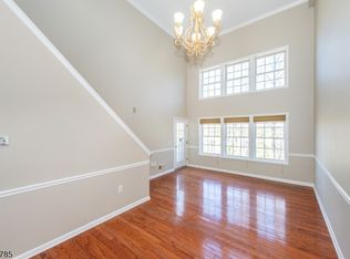 2108 Peer Pl #2108, Denville, NJ 07834