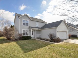 1042 Teal Trl, Genoa City, WI 53128