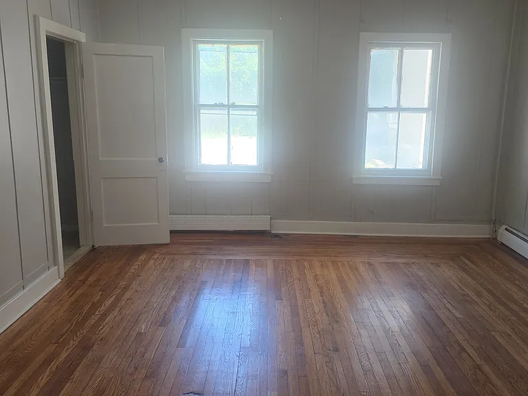 12 Elm St #2 — Photo 3