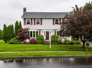 24 Spruceland Rd, Enfield, CT 06082