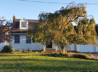 69 Longfellow Dr, Colonia, NJ 07067