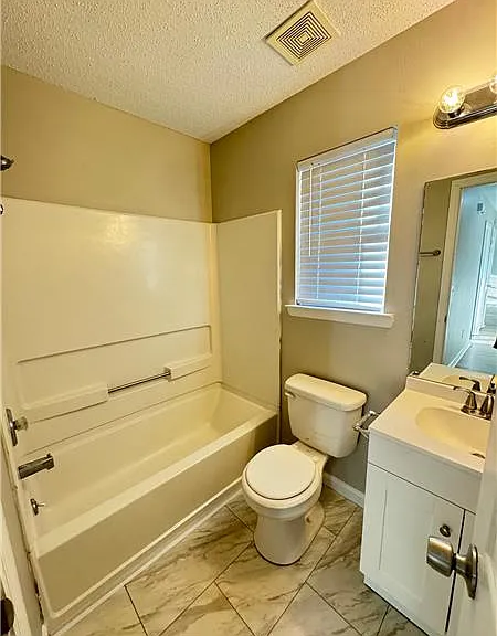 1381 Coalition Cir — Photo 16