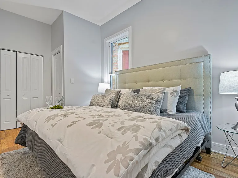 6613 S Langley Ave #1 — Photo 7