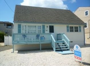 114 W Jeanette Ave, Brant Beach, NJ