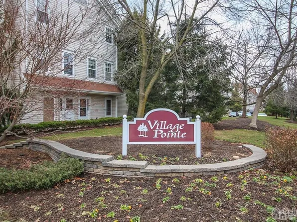 63 Prestwick Way, Edison, NJ 08820