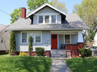 1360 Rollins Rd, Toledo, OH 43612