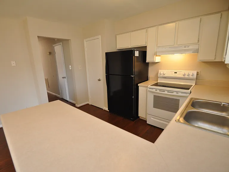 109 Misty Ct — Photo 10