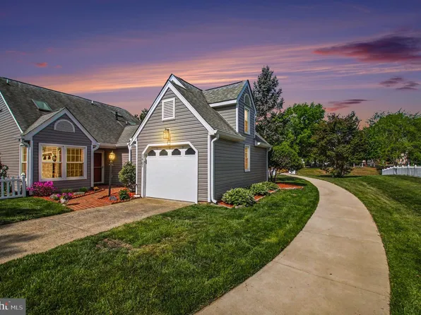 11701 Hampshire Ct, Fredericksburg, VA 22407
