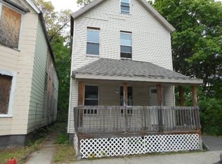 27 Grove Pl, Schenectady, NY 12307