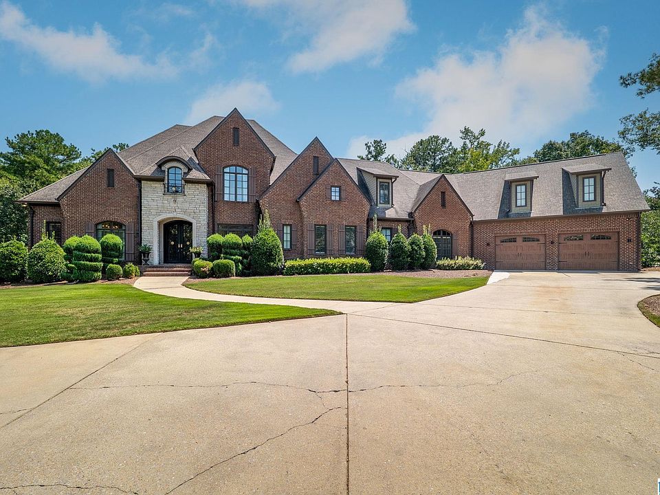 1st image of 1405 Sutherland Pl