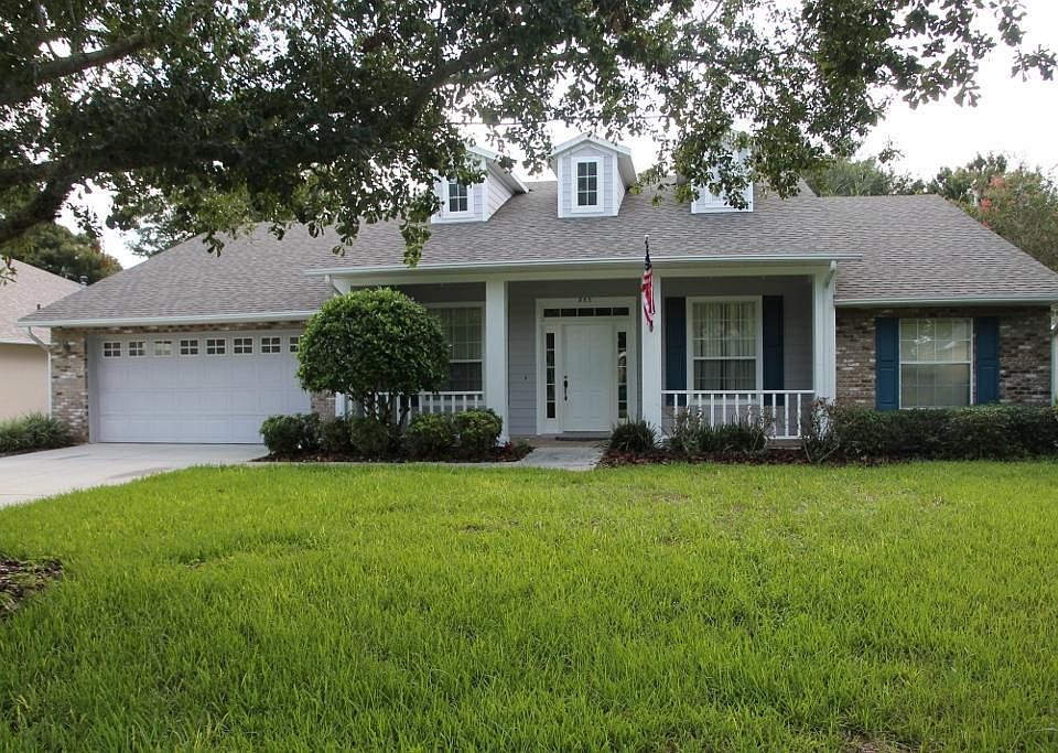 1st image of 955 Club Hills Dr