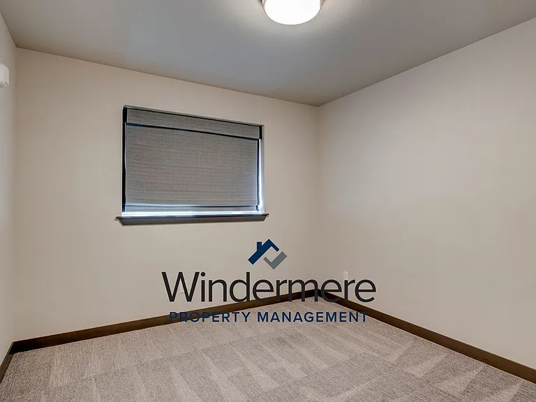 1621 SW Mulberry Pl #D102 — Photo 9