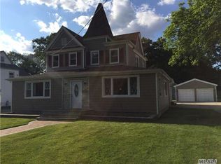 58 Pearsall Ave, Freeport, NY 11520