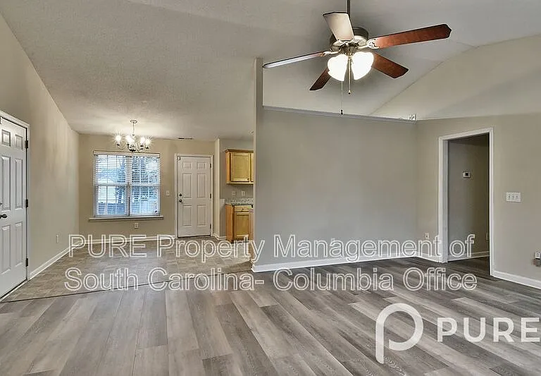 321 Downs Dr — Photo 20