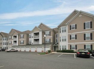 3226 Edward Stec Blvd, Edison, NJ 08837