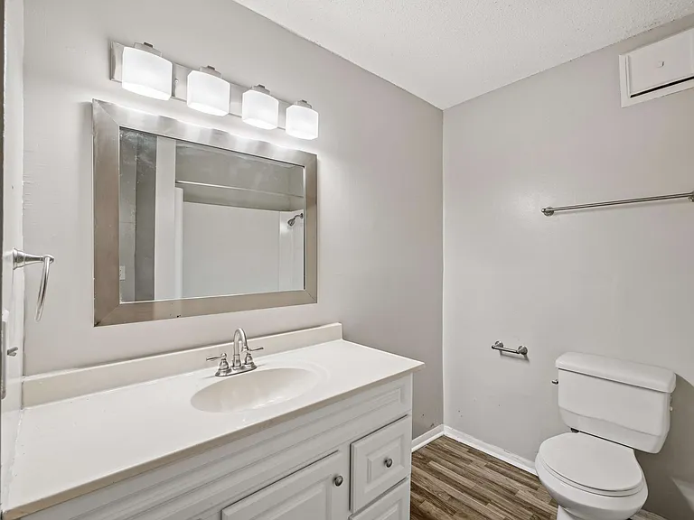 Bathroom - Classic