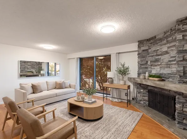 425 Ash St #102, New Westminster, BC V3M 3N2