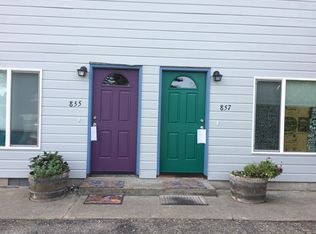 855 11th St SW #855, Bandon, OR 97411