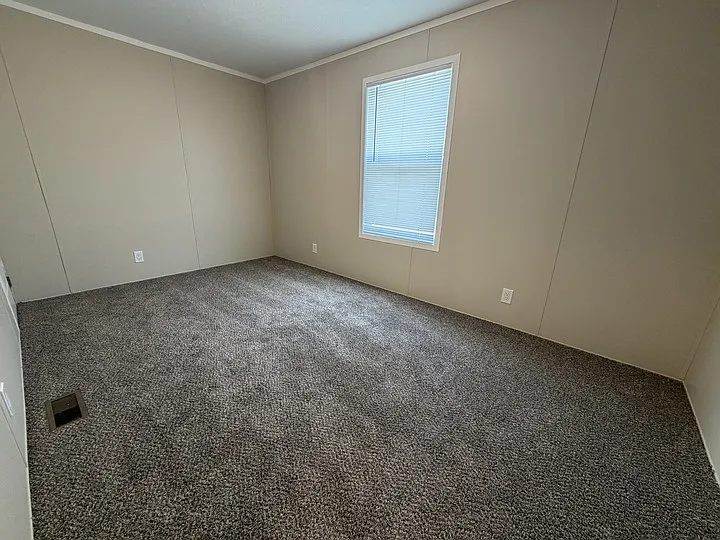 38000 Le Chateau Blvd #682 — Photo 20