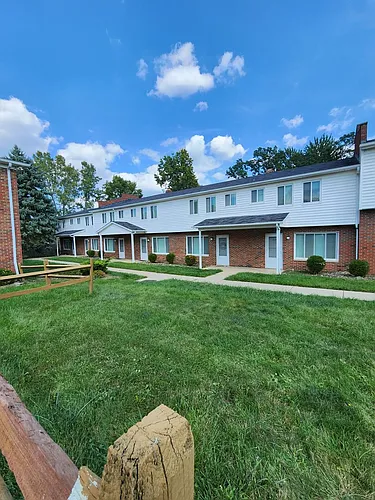 Floor plan 83 E. Sprague