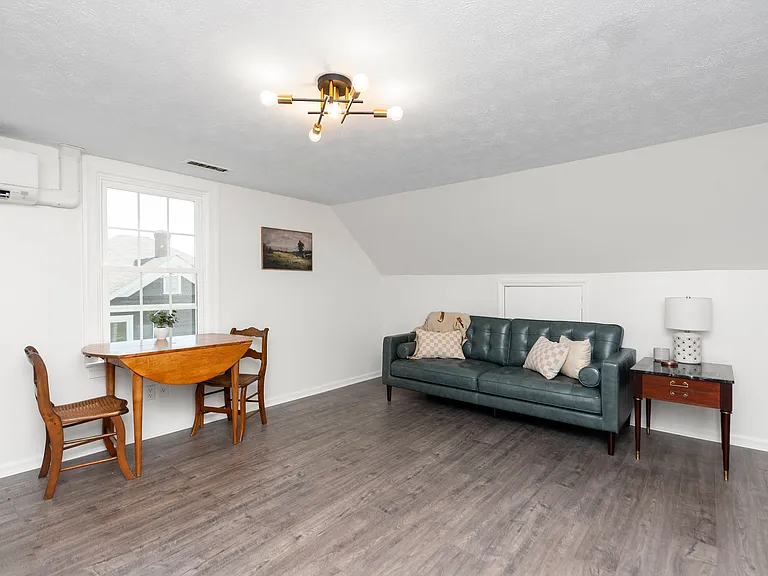 415 Cherry Ave #2 — Photo 5