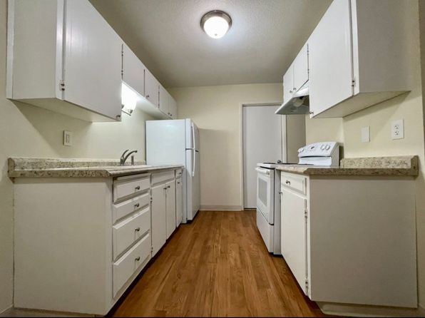 4529 NE Killingsworth St #1-25