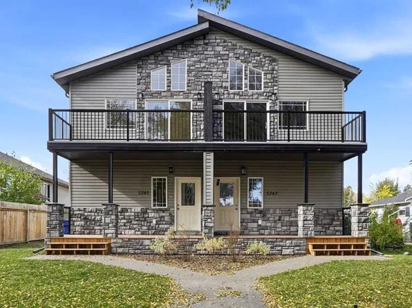 5240 & 5242 W 51st St, Lacombe, AB T4L 1H7