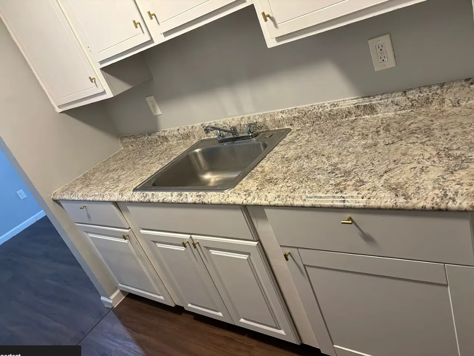 Riley Realty Apartments — Photo 4