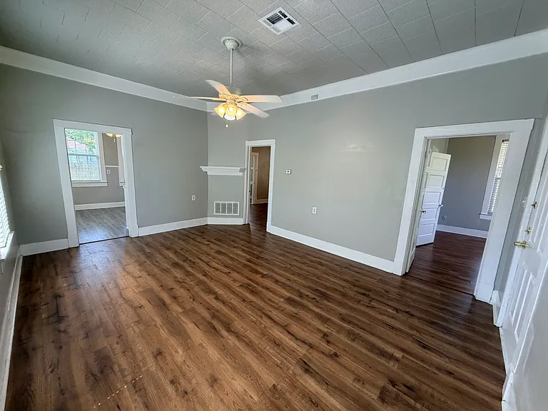 508 Forrest St — Photo 4