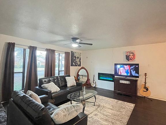 Living room with fireplace