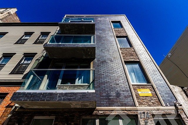 1st image of 274 Jefferson St #4R