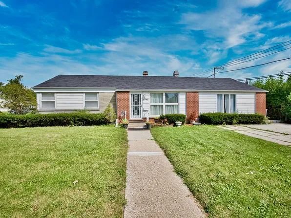 6948 Beckwith Rd, Morton Grove, IL 60053