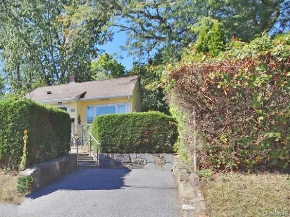 24 Nelson Avenue, Ossining, NY 10562
