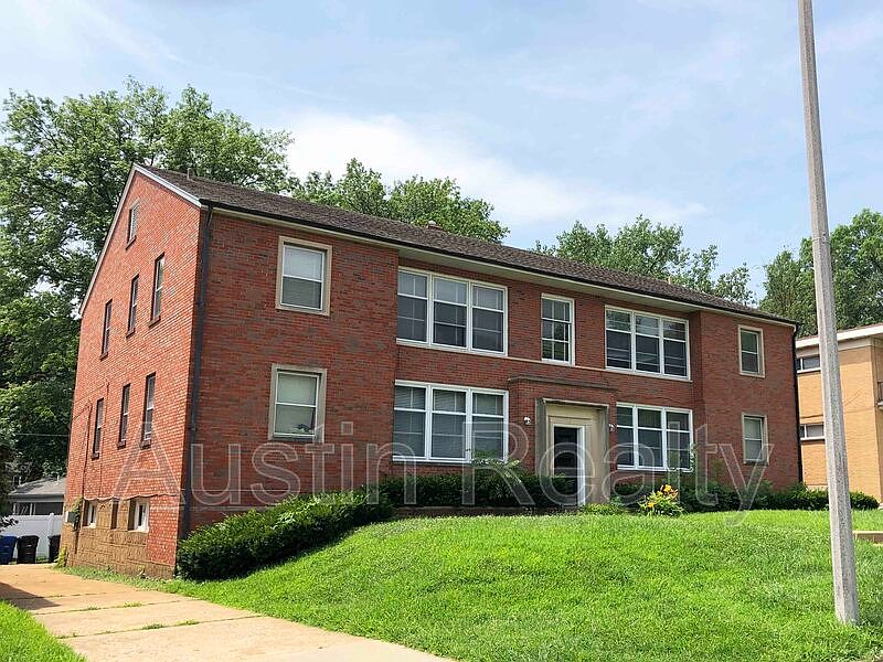 1st image of 8740 Delmar Blvd APT 2W
