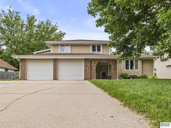 2324 S 138th St, Omaha, NE 68144