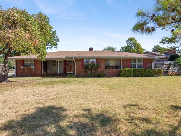 1609 Glenbrook Ter, Nichols Hills, OK 73116