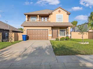 118 Desert Palm Dr, Laredo, TX 78045