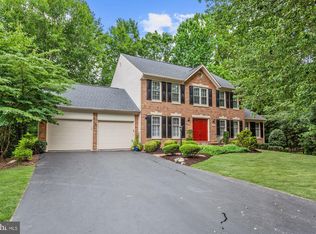 8321 Argent Cir, Fairfax Station, VA 22039
