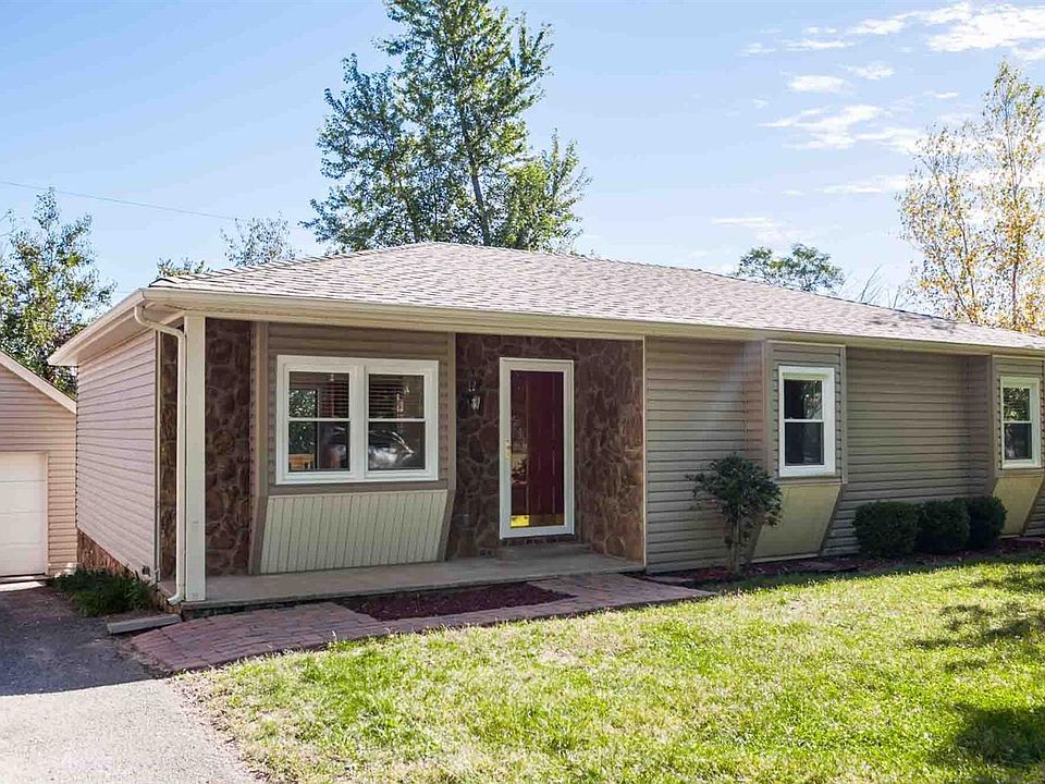 1st image of 1109 Bay Meadows Dr