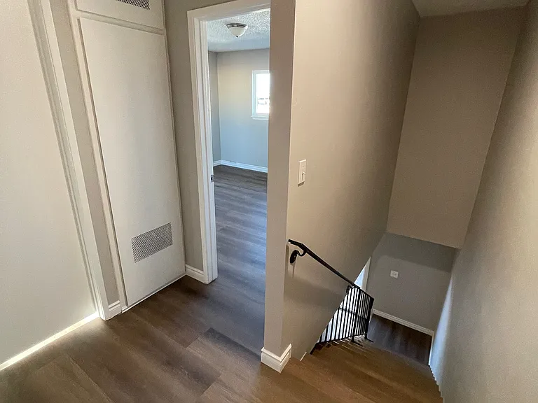 2nd Floor Hallway