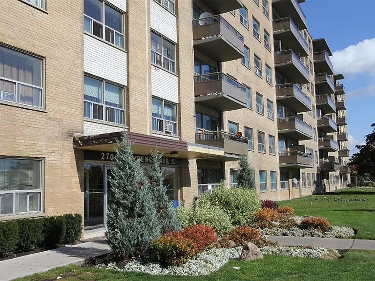 2700 Lawrence Ave E #2702 — Photo 4