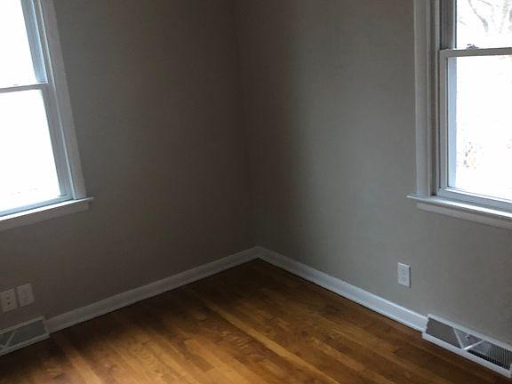5th image of 510 S Plum St