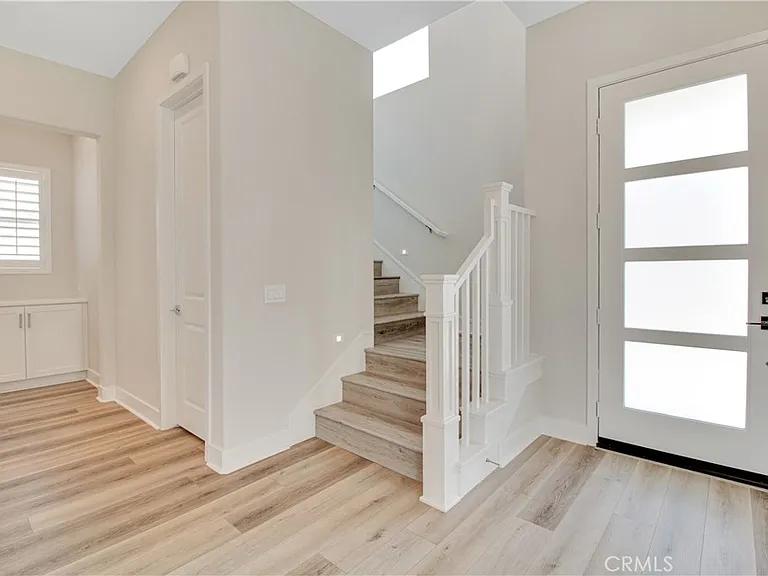 27031 California Ct — Photo 15