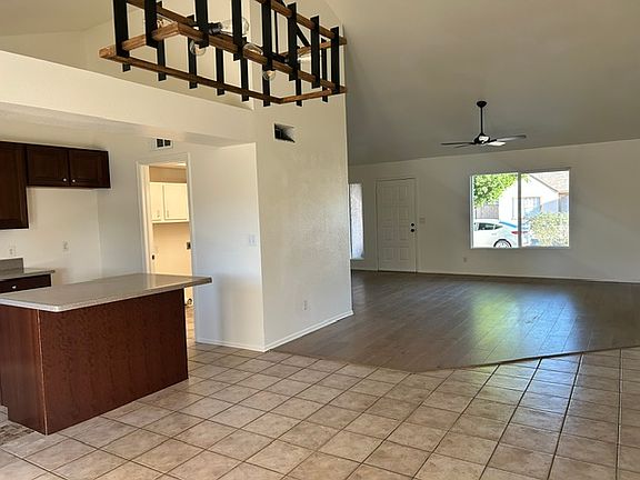 4th image of 4538 W Kristal Dr