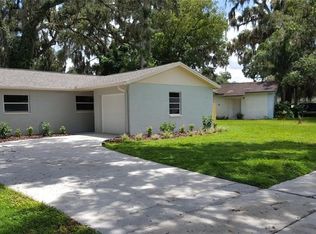 121 Inwood Cir, Brandon, FL 33510