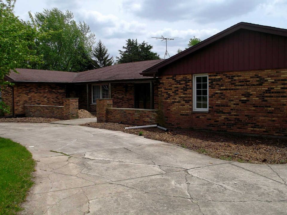 1st image of 11845 S Laraway Dr