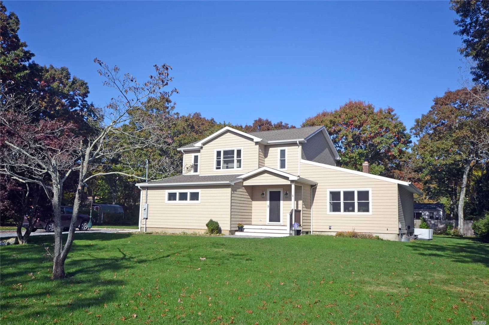  Immaculate Traditional