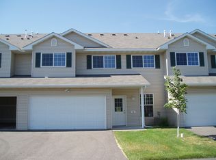 92 Bridgewater Trl, Hudson, WI 54016